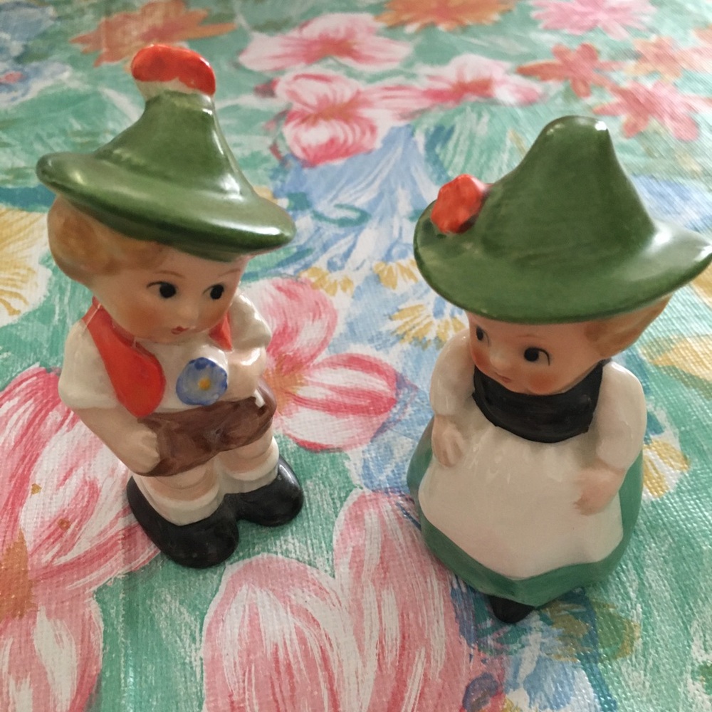 Hummel salt&pepper shakers, WGermany